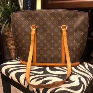 Authentic Louis Vuitton Lv monogram tote bag.